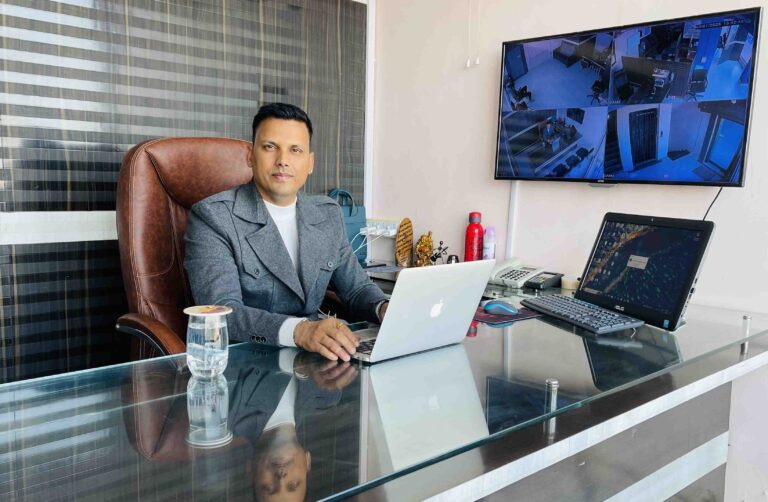 Avinash Singh Founder